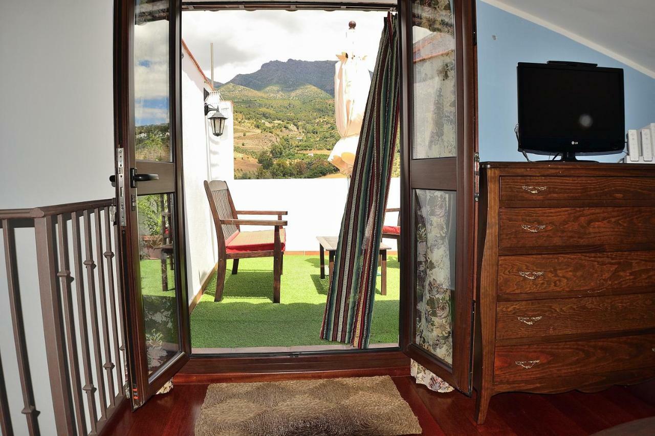 Vila Casa Azul Alozaina Exteriér fotografie